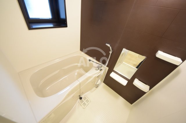 バス・シャワールーム　アヴェニール北浜　浴室