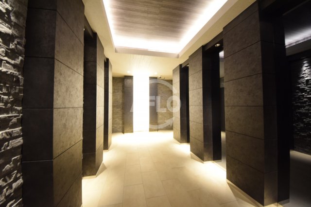 ロビー　アヴェニール北浜　ロビー