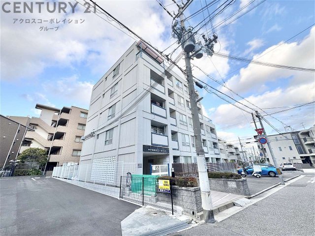 建物外観　防犯カメラ付きでセキュリティ面も安心です。