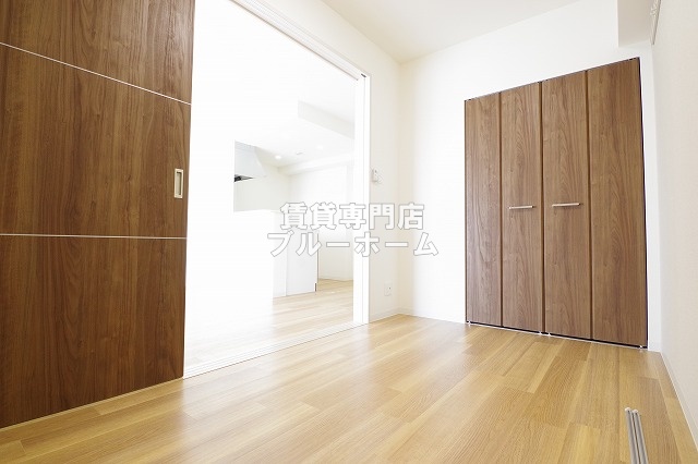 その他部屋・スペース　4.5帖のゆったりとした洋室！