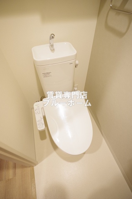 トイレ　温水洗浄付きのトイレ！