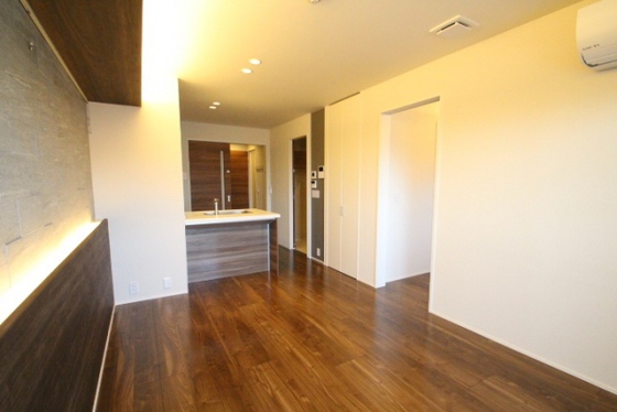 居室・リビング　※別部屋の写真です