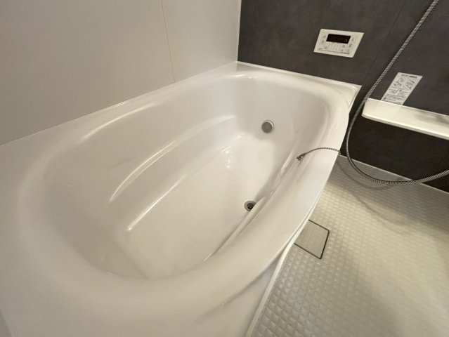 バス・シャワールーム　詳細は、RISUMO江坂本店までお問合せください♪