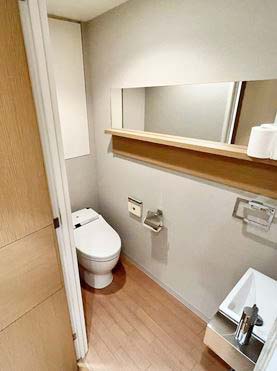 トイレ　★温水洗浄便座★