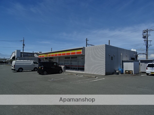 コンビニ　デイリーヤマザキ新居町駅前店（コンビニ）まで691m