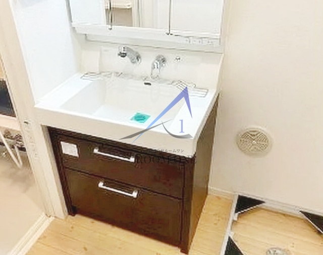 洗面設備　洗面台です。