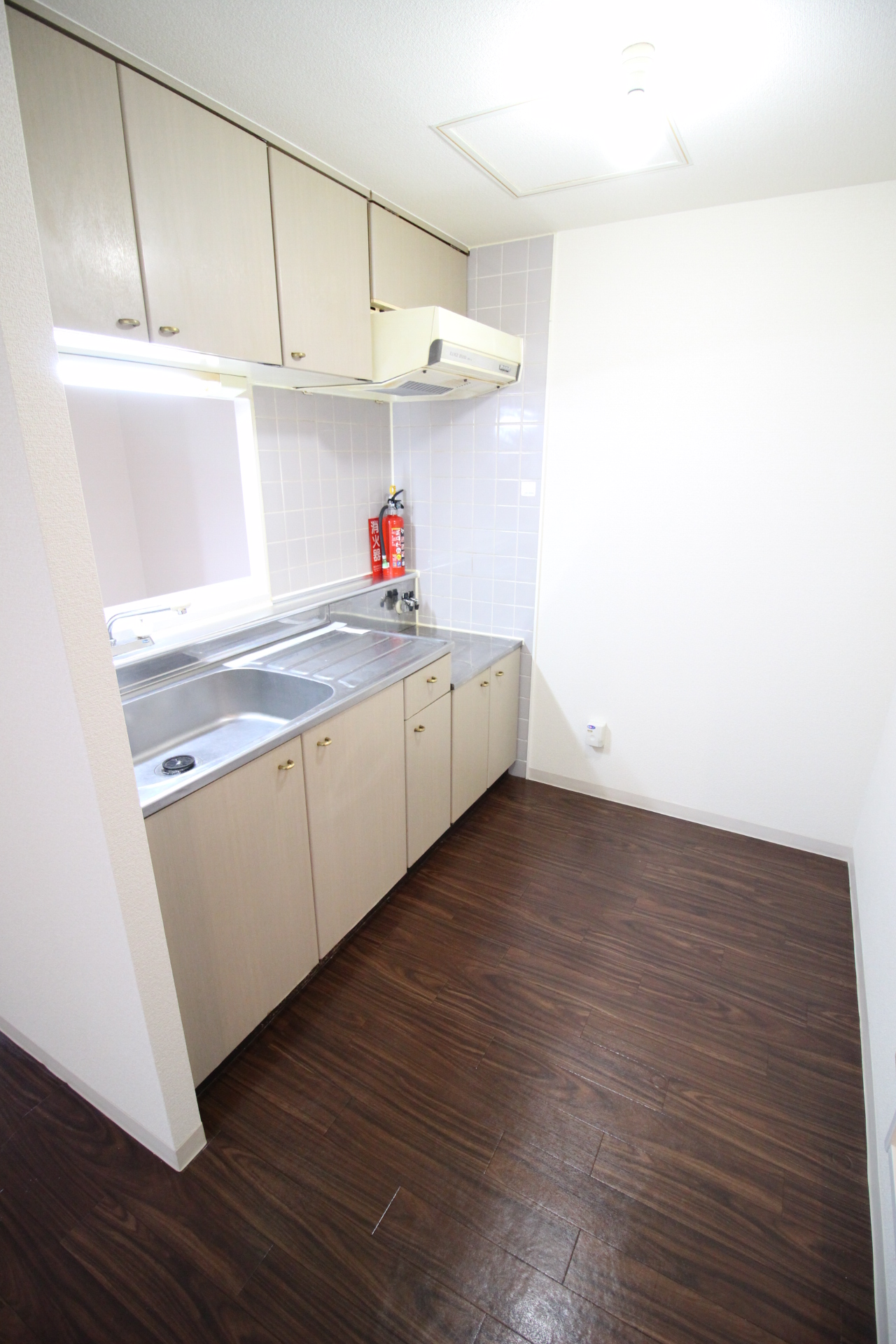 キッチン　※別号室参考写真