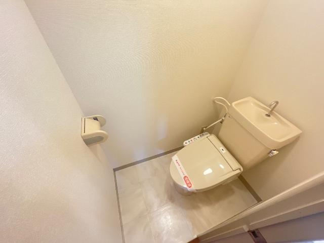 トイレ　シャワー付トイレ（イメージ）