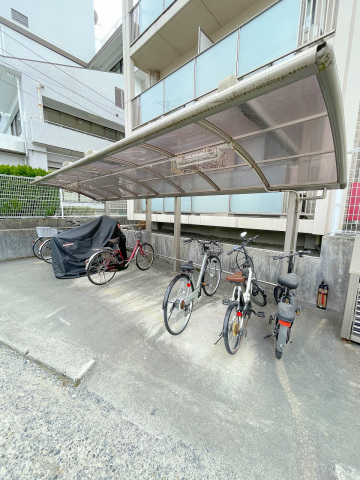 ドラックストア　ウォンツ府中本町店（ドラッグストア）まで213m