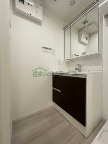 洗面設備　レジディア世田谷若林