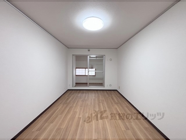 居室・リビング　洋室