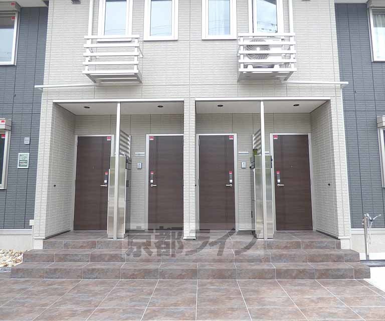 その他共有部分　建物入り口です。