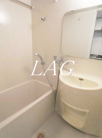 バス・シャワールーム　お風呂です。