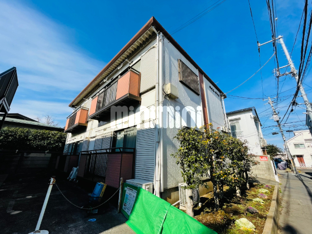 建物外観　全部屋角部屋です！