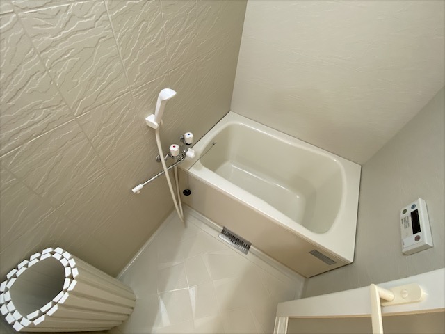 バス・シャワールーム　シンプルで清潔感のある浴室です！