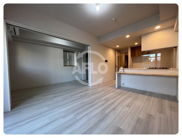 居室・リビング　スプランディッド梅田北　リビング