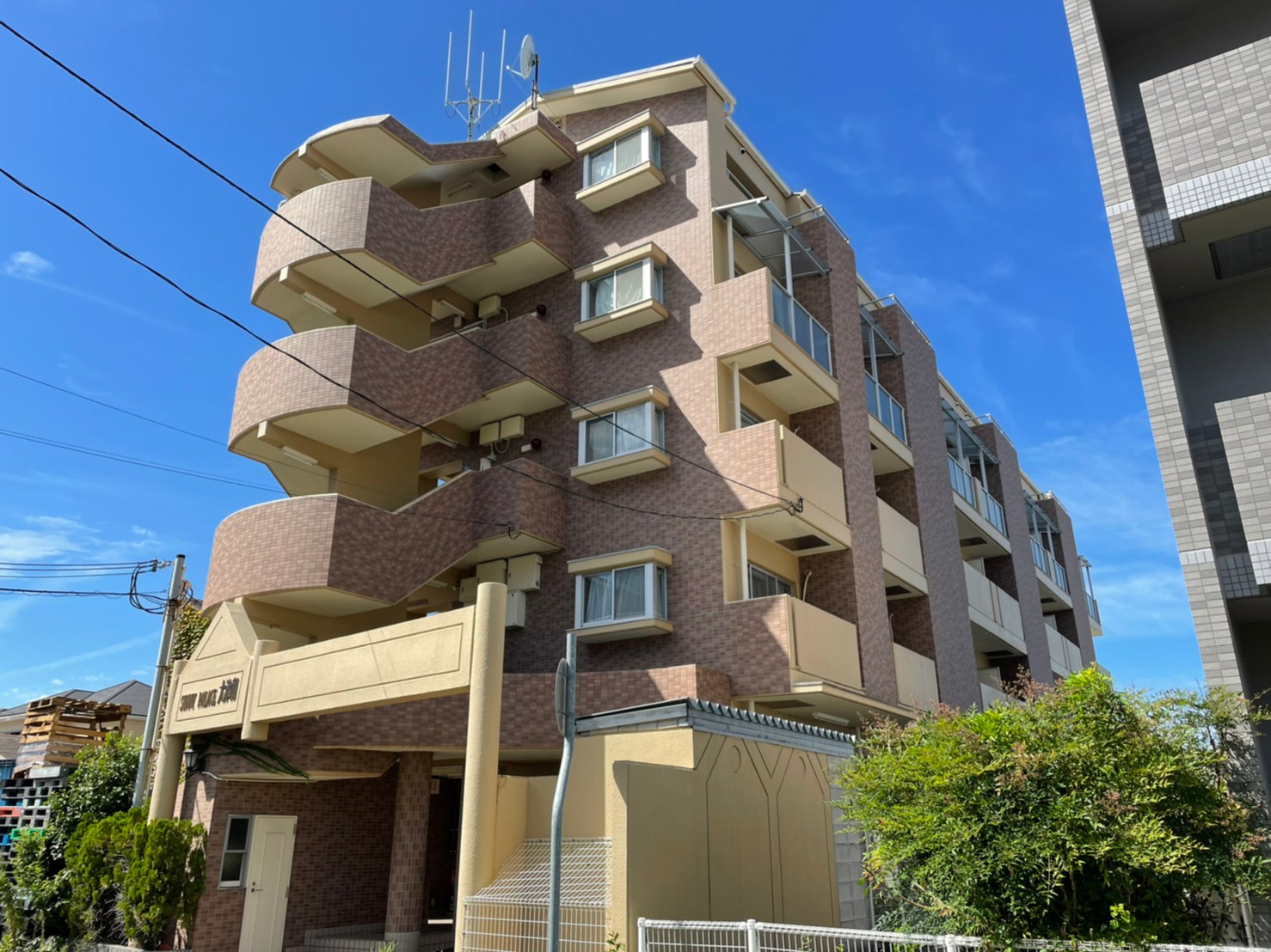 建物外観