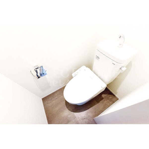 トイレ　コンパクトで使いやすいトイレです