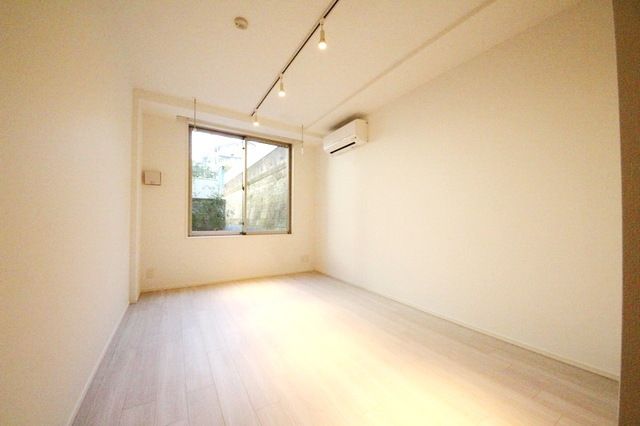 居室・リビング　★日当たり良好★