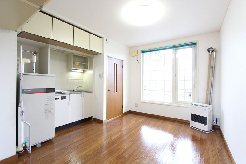 居室・リビング　202号室参照