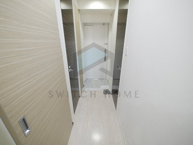 玄関　収納もある玄関です