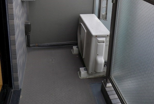 バルコニー　バルコニーあります