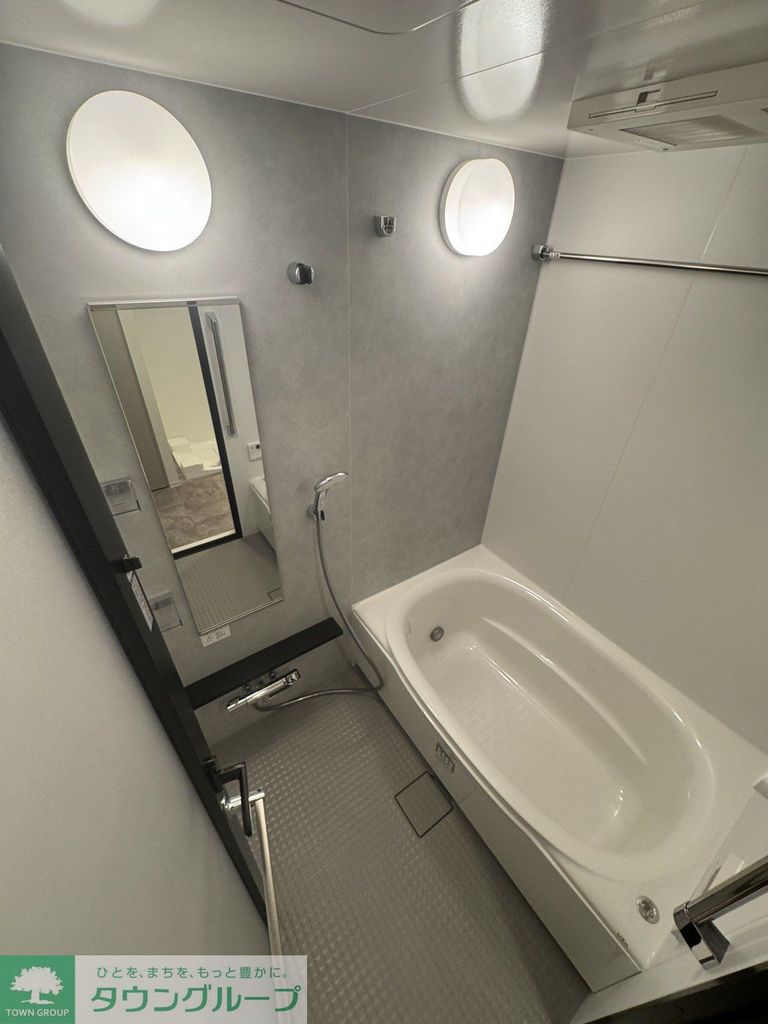 バス・シャワールーム　バス