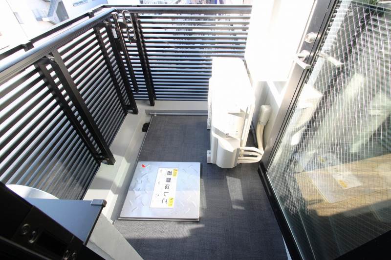 バルコニー　バルコニー