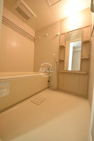 バス・シャワールーム　カスタリア新梅田　浴室