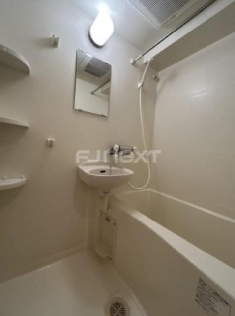 バス・シャワールーム　風呂