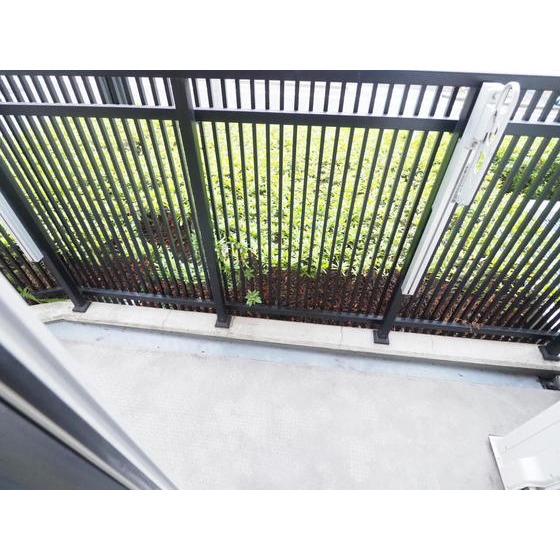 バルコニー　広めのバルコニー