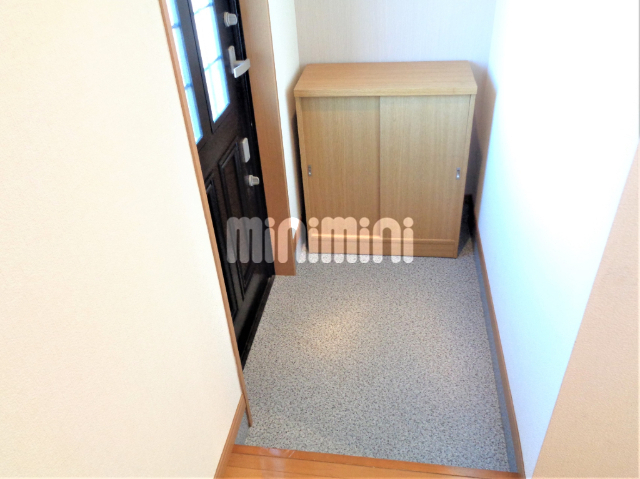 玄関　シューズボックス付