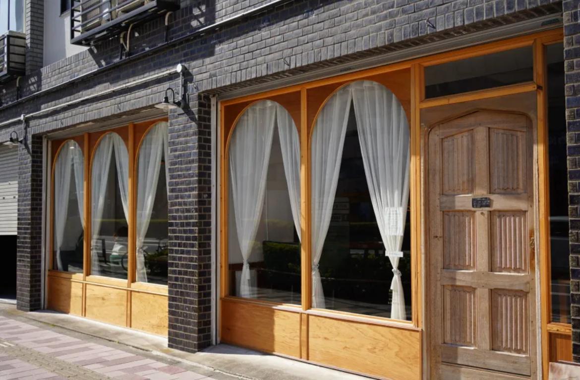 飲食店　茶室 小雨（飲食店）まで1219m