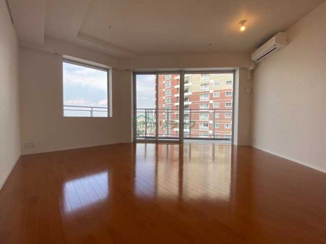 エントランス　ユニゾンタワー