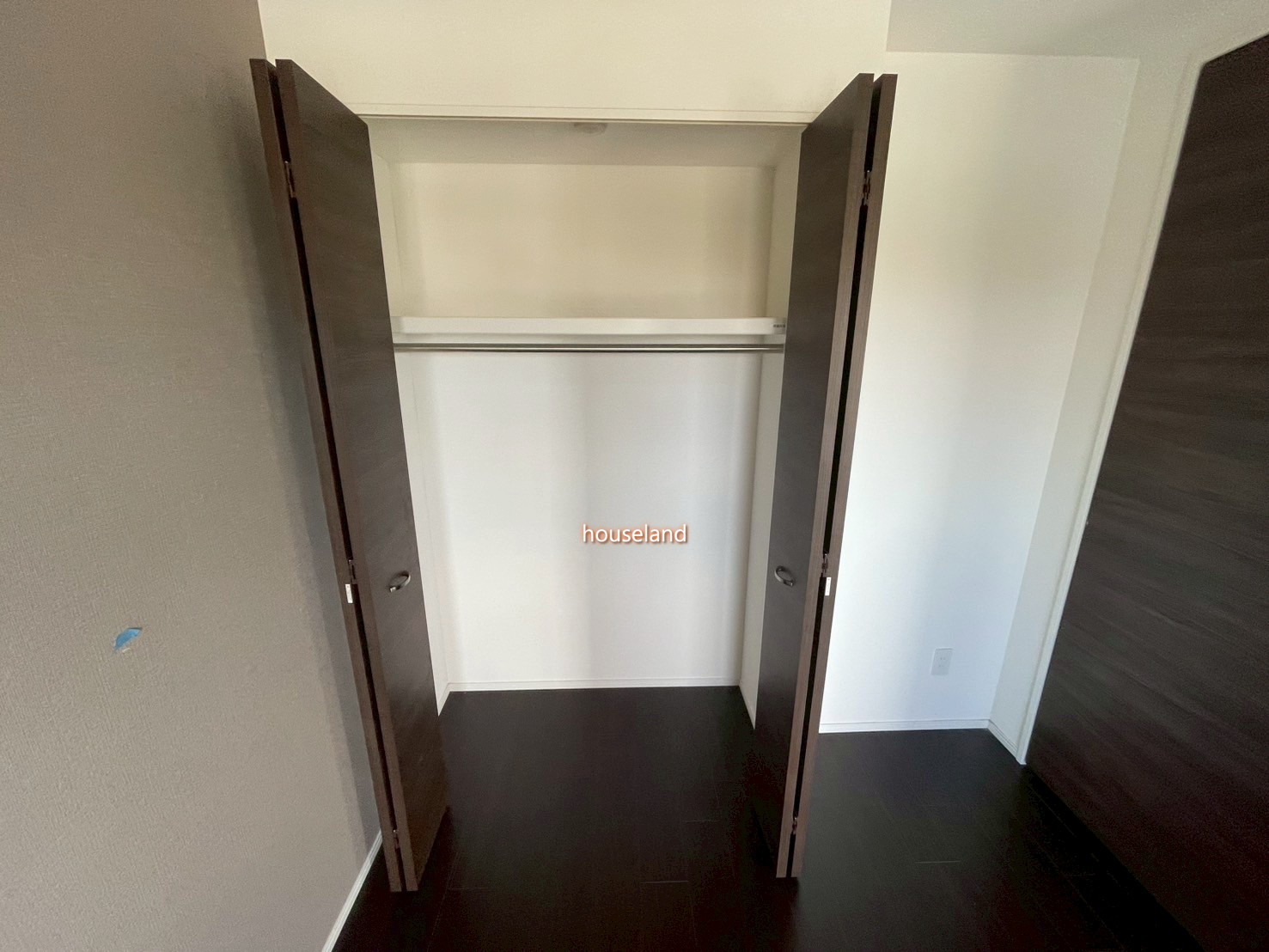 収納　別号室参照