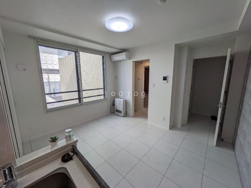 居室・リビング　同号室タイプ写真