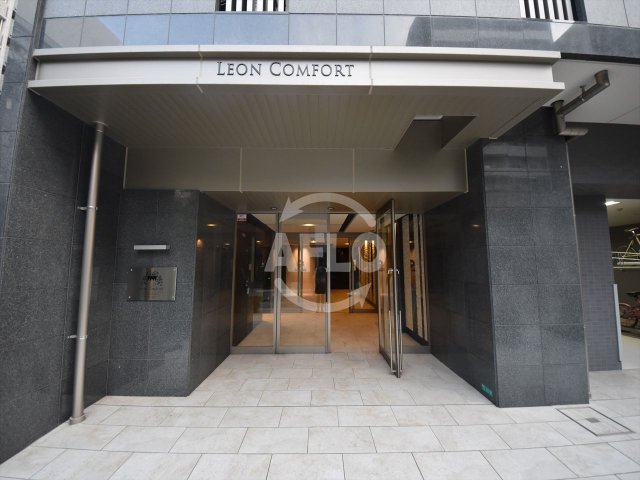 エントランス　レオンコンフォート京橋　エントランス