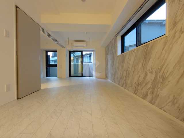 居室・リビング　リライフ浅草店