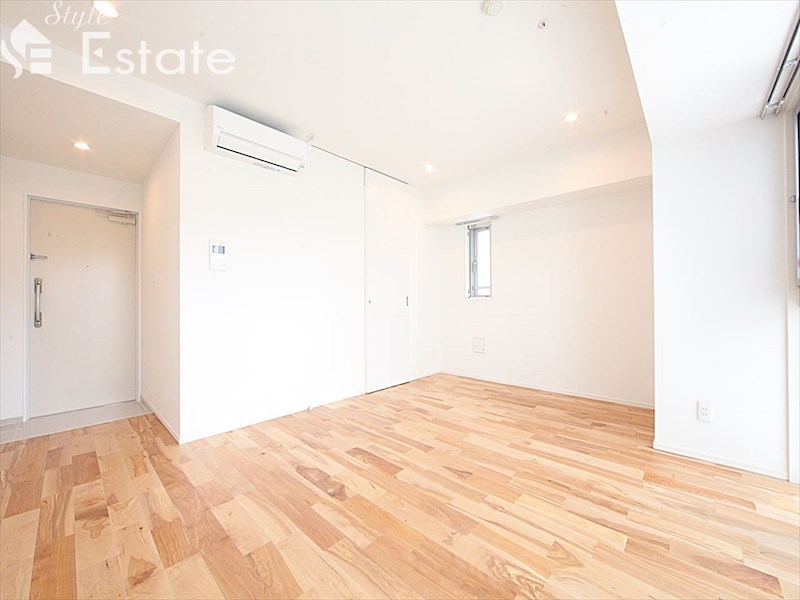 居室・リビング　内装