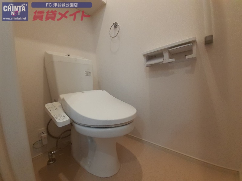 トイレ　同タイプの部屋写真です。