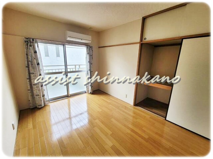 居室・リビング　別号室の参考写真です