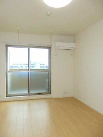 居室・リビング　写真は別のお部屋です。