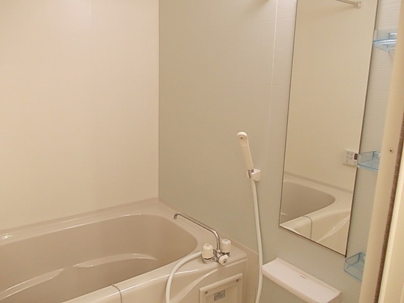 バス・シャワールーム　図面と現状に相違がある場合には現状を優先