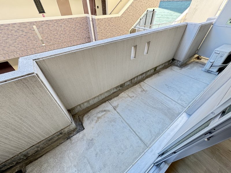 バルコニー　ベランダ