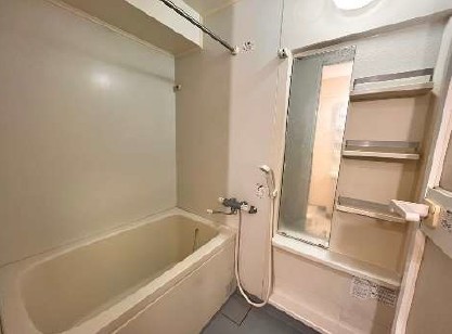 バス・シャワールーム　日々の疲れを癒すお風呂です♪