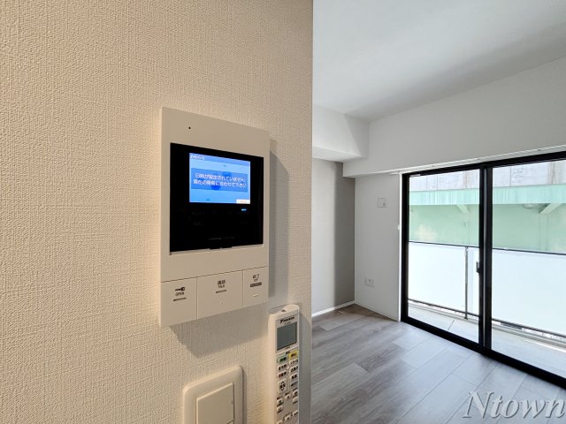 セキュリティ　モニター付きインターホンです