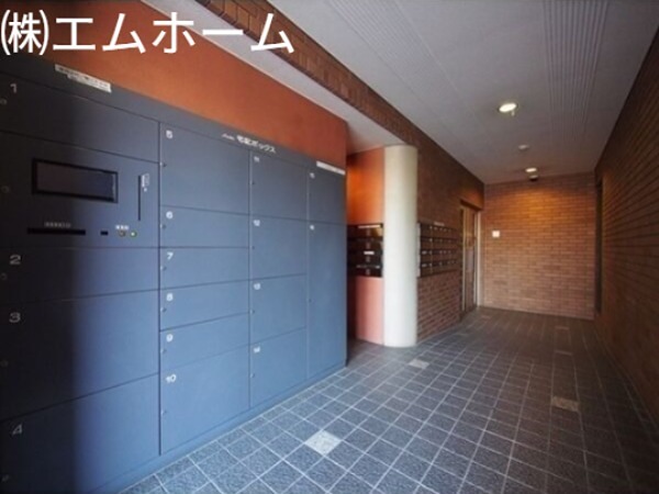 セキュリティ　オートロック　宅配BOX完備