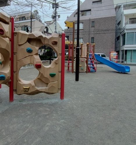 公園　三田二丁目児童遊園（公園）まで28m