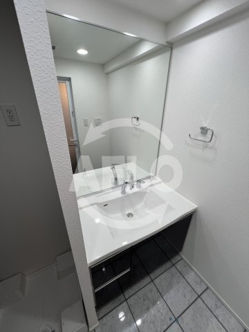 洗面設備　リーガル西長堀II　独立洗面台