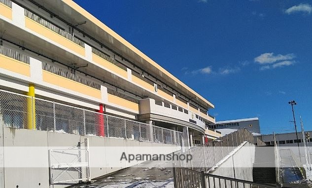 小学校　利府町立利府小学校（小学校）まで780m